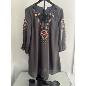Umgee Gray Embroidered Boho Peasant Tunic Dress M Floral Folk Cottagecore